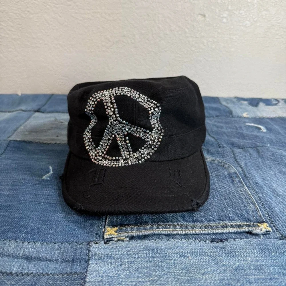 Dram control Black rhinestone peace sign cap Size L